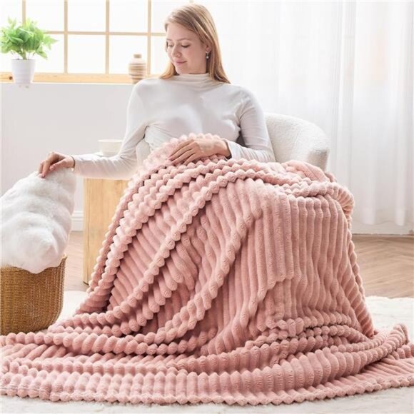 Super Soft Throw Blanket Pink Premium Silky Flannel Fleece 3D Ribbed - Picture 6 of 7